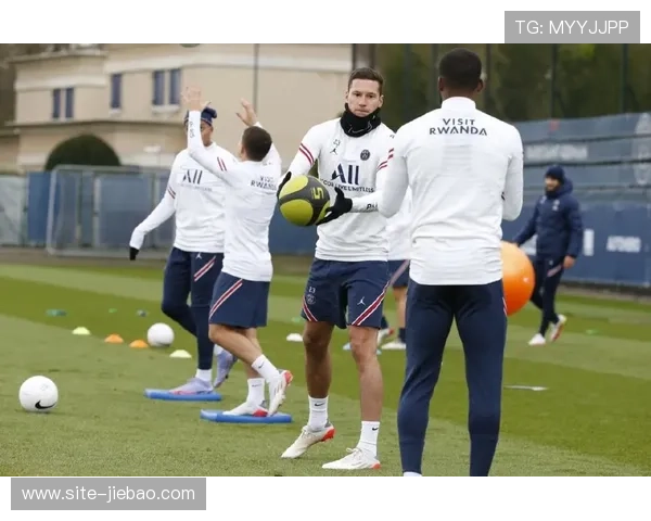 法国杯动态：巴黎FC与巴黎圣日耳曼再遇