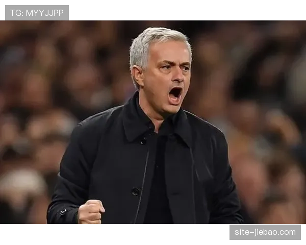 前意甲裁判卡尔瓦雷塞出书披露执法内幕，引发业内讨论。